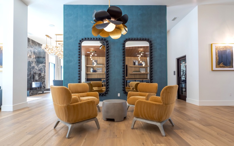 lounge chairs and table What are the best Fort Washington PA luxury apartments J Veridian Upper Dublin